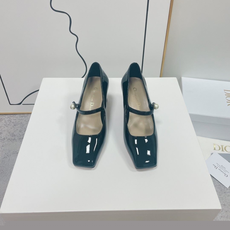 ch**an D*or high heels